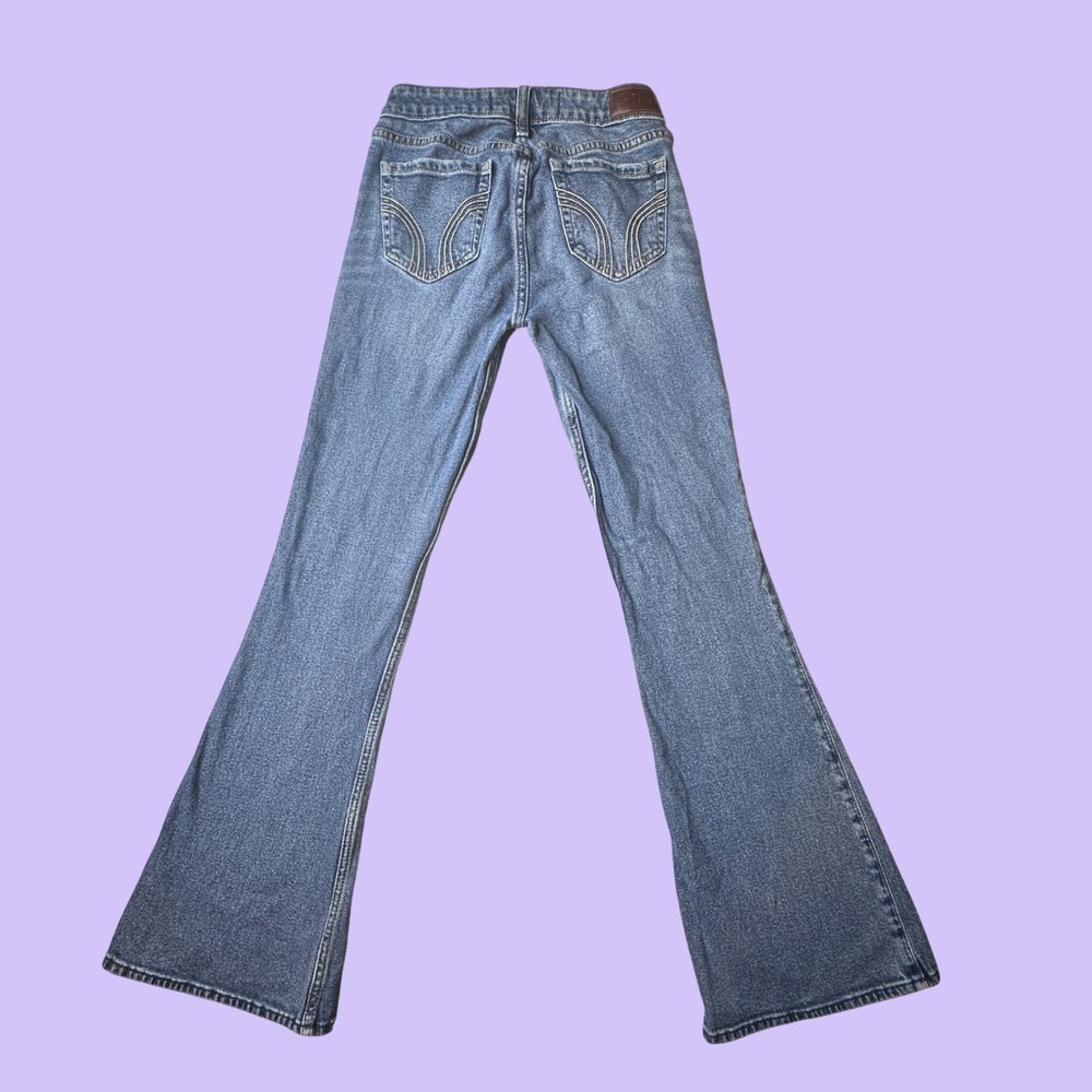 Hollister Jeans Womens 000R Blue Low Rise Flare Vintage Stretch Denim W23R - Picture 2 of 9